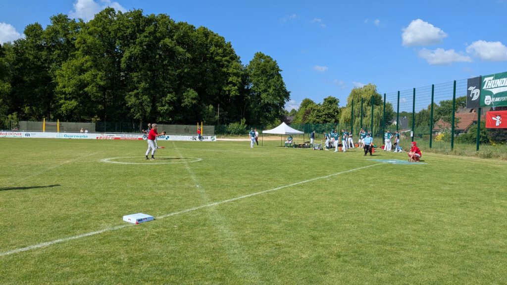 Zonnige strijd en diverse homeruns te Hausdülmen