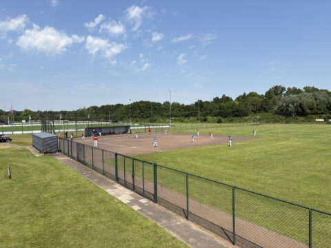 Rhinos dominant in dubbel tegen Hickory